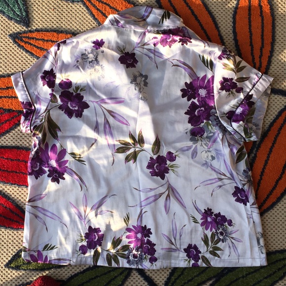 2 piece satin pajama set - Picture 7 of 8